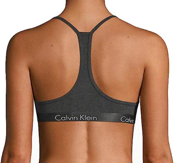 top calvin klein color gris