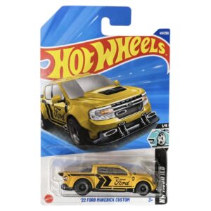 Hot Wheels Custom Ford Maverick (Amarillo)